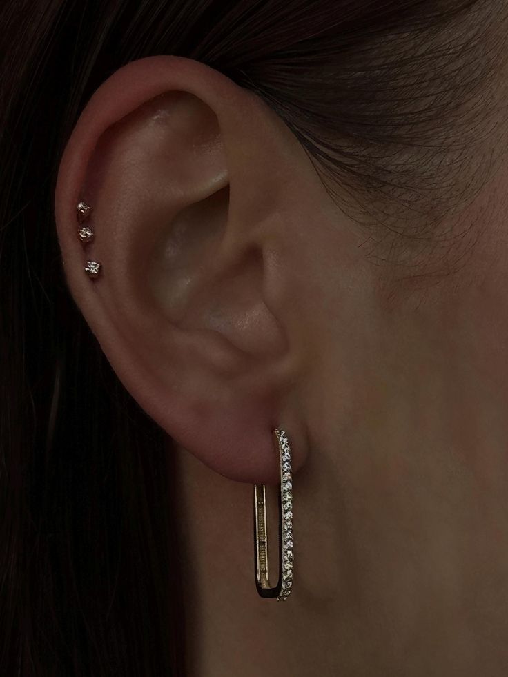 Earings