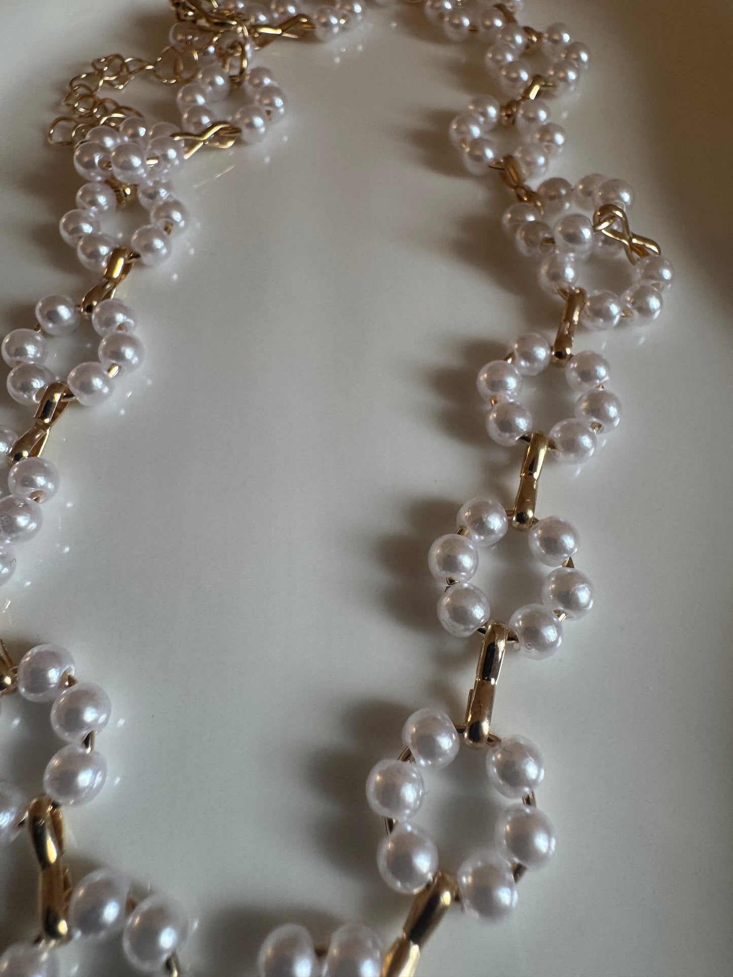 Vintage-Inspired Faux Pearl Necklace for Women