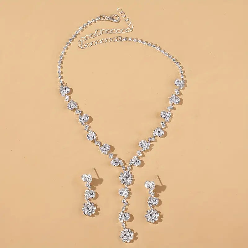 Luxury Rhinestone Necklace And Earrings Set