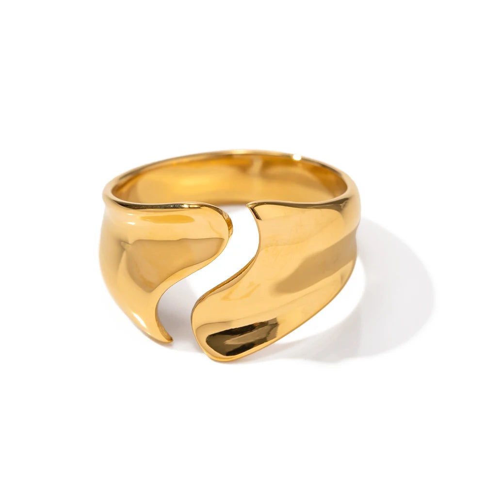 18K PVD Gold Stainless Steel, Waterproof Vintage Style rings