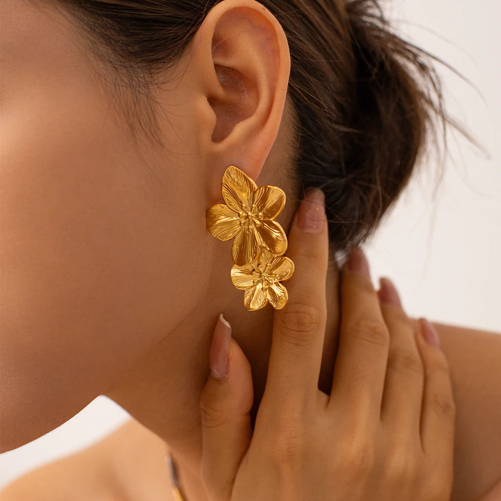 Vintage Flower Stud Earrings