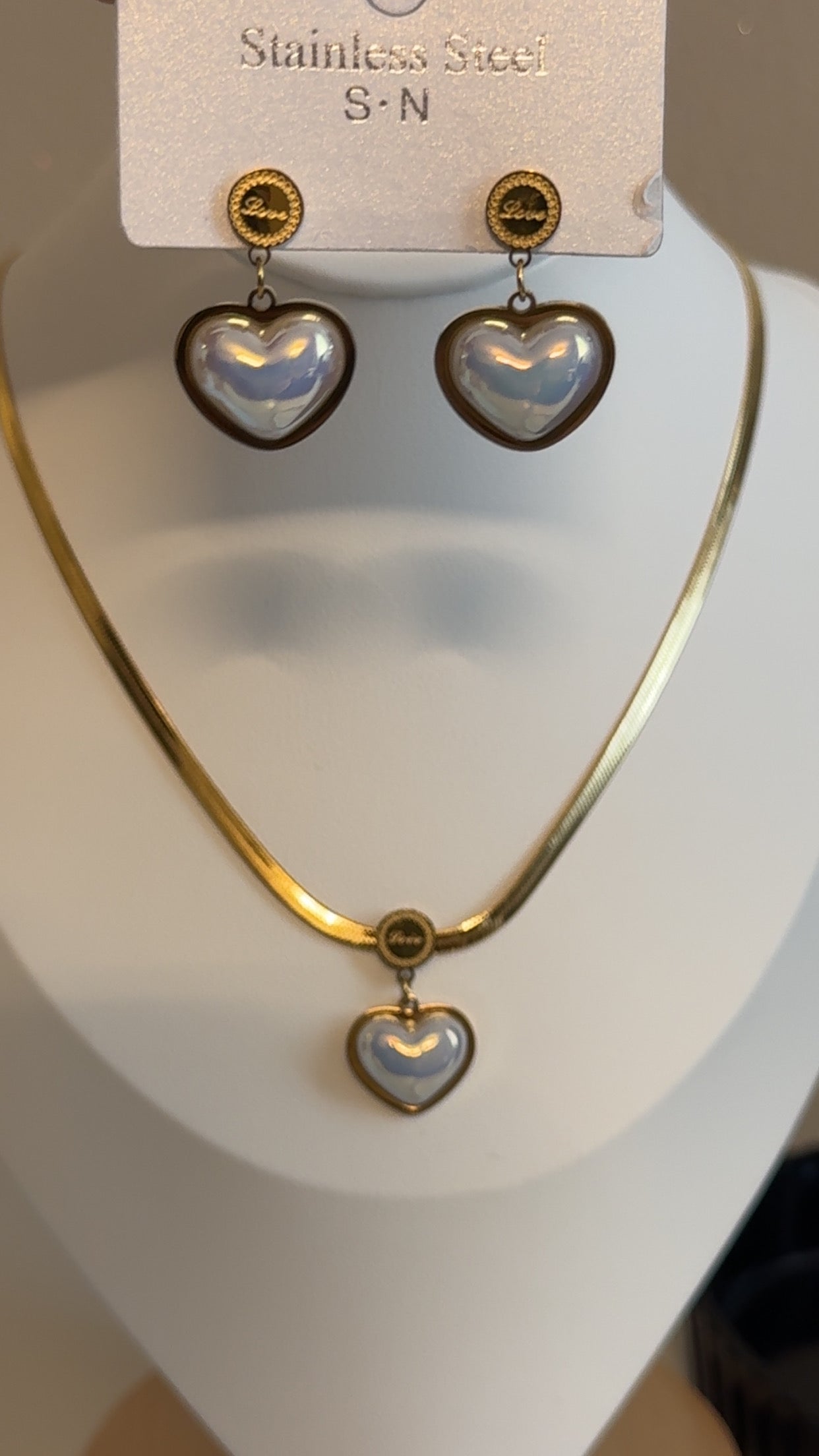 Sweet Heart Earrings & Necklace Set