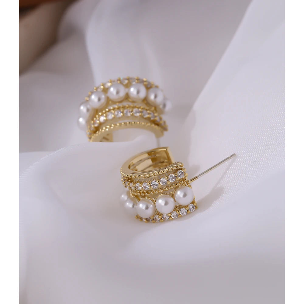 Imitation Pearl Geometric Stud Earrings
