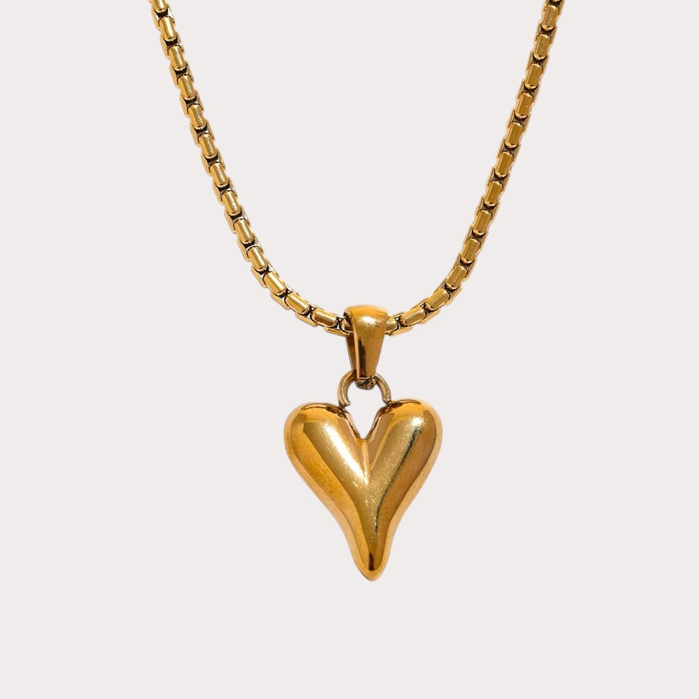 Heart Pendant Chain Necklace