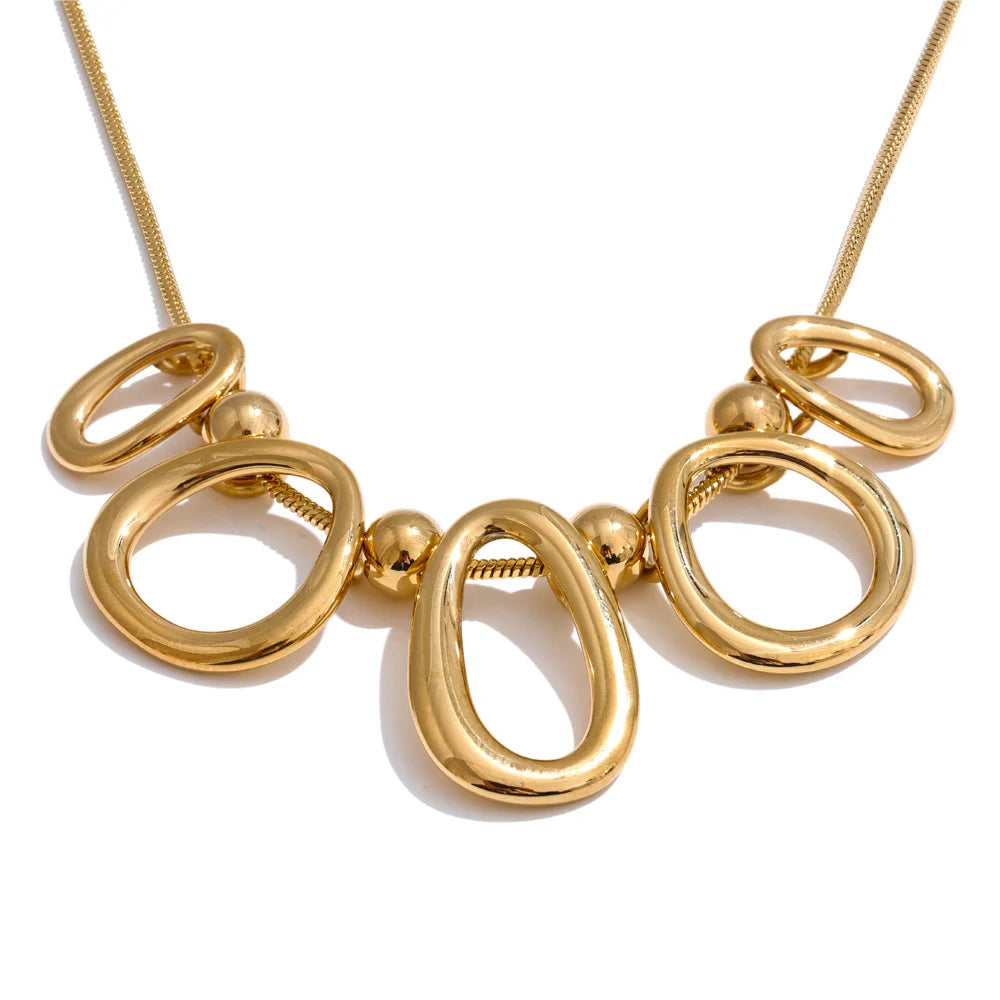 Hollow Oval Pendant Necklace – 18K Gold Plated Stainless Steel