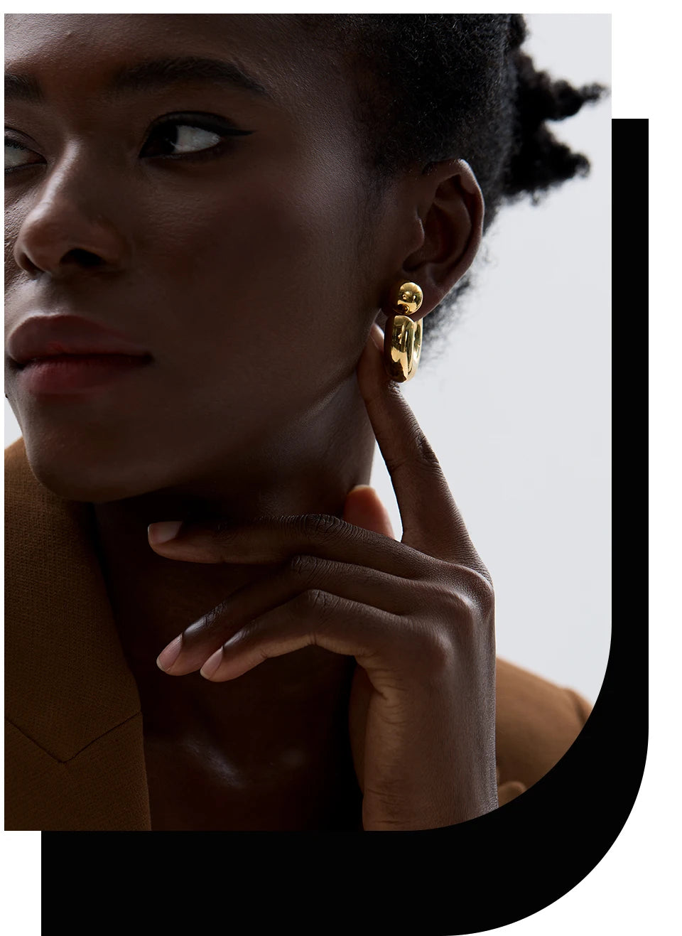 C Shape Round Chunky Earrings
