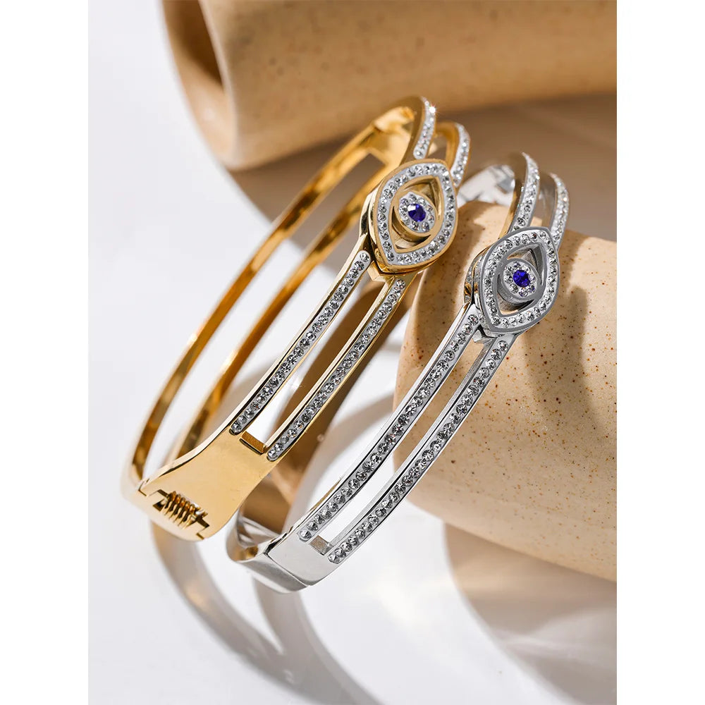 60mm Cubic Zirconia Eye Bracelet