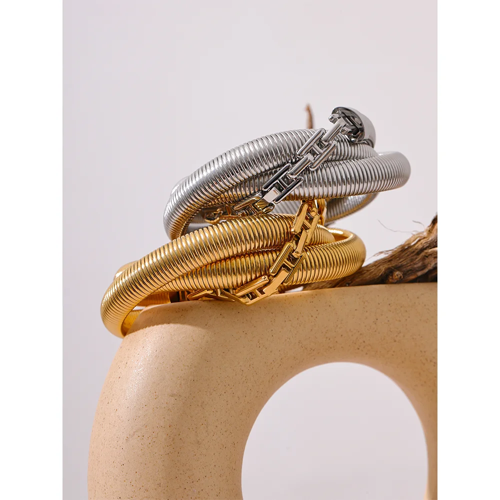 High-Quality Stainless Steel Layered Elastic Thick Bracelet
