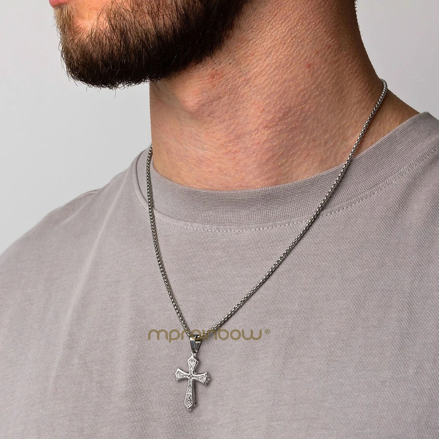 Men’s Cross Pendant Necklace