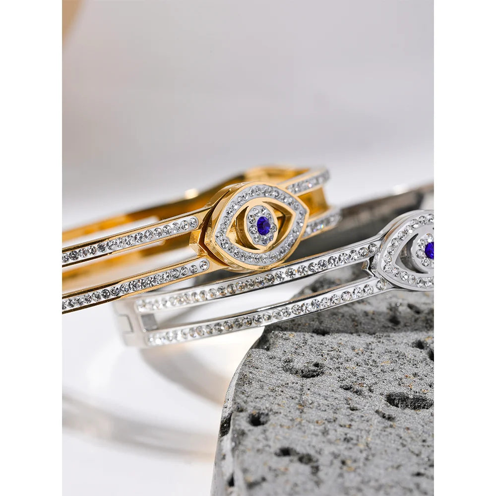 60mm Cubic Zirconia Eye Bracelet