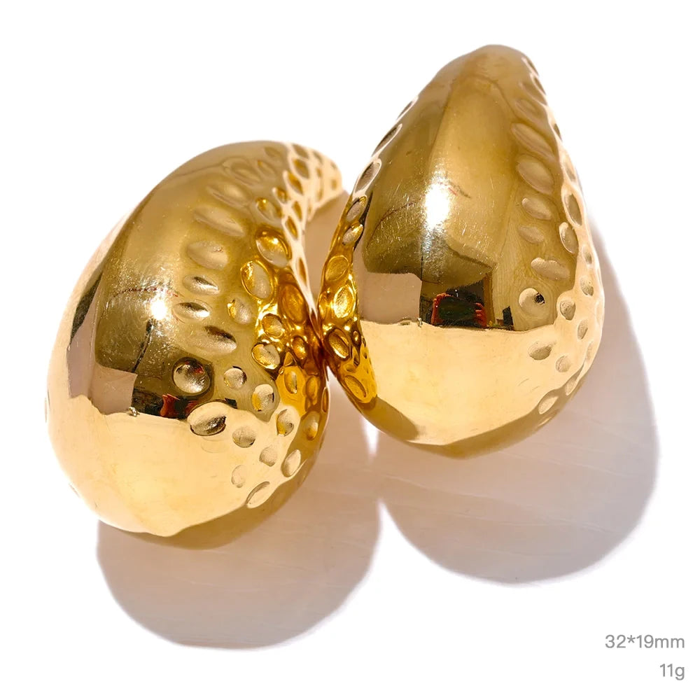Water Drop Fashion Hollow Stud Earrings