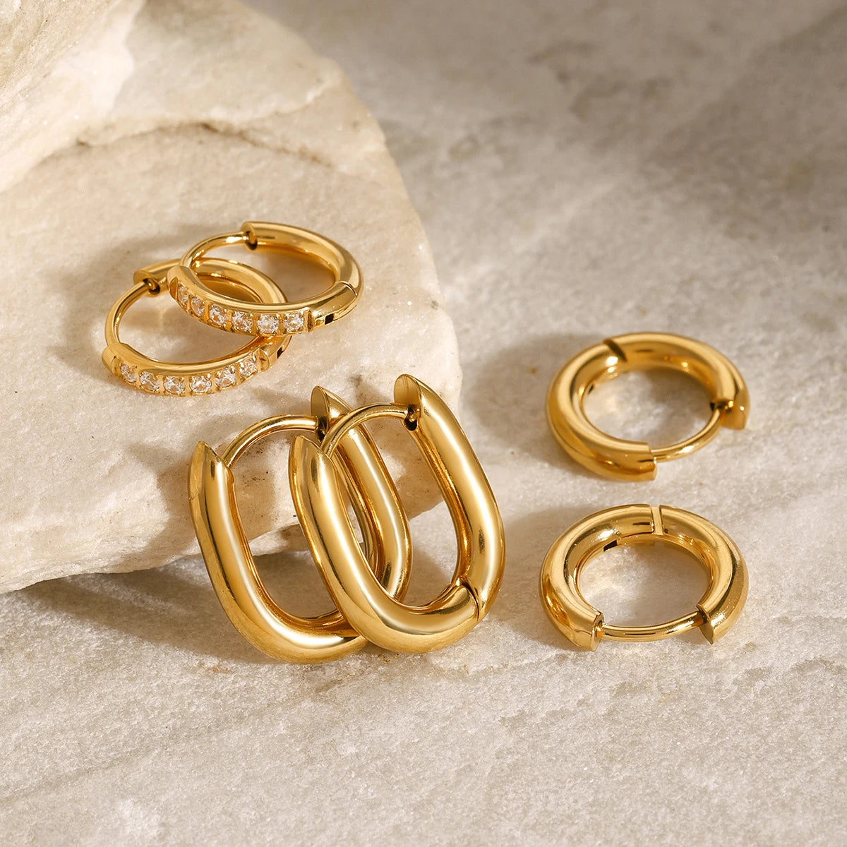 White Rhinestone Geometric Circle Earring Set