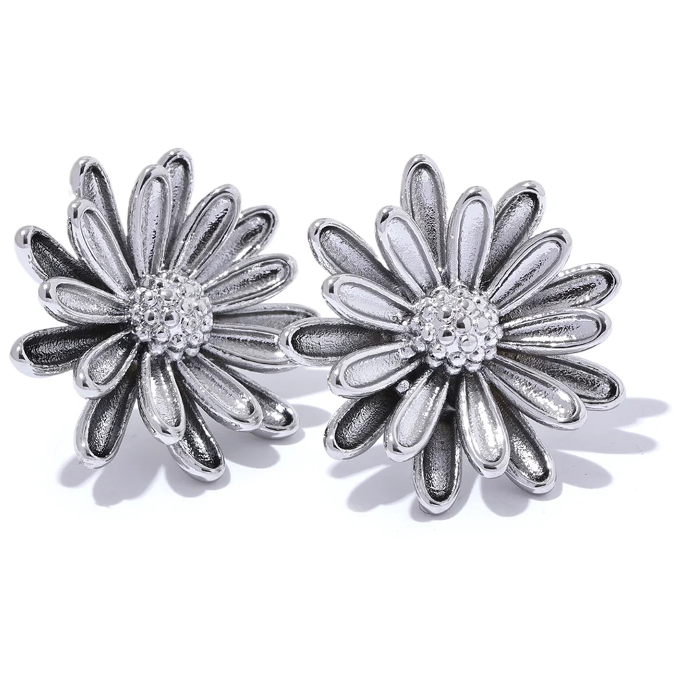 Chrysanthemum Flower Stud Earrings