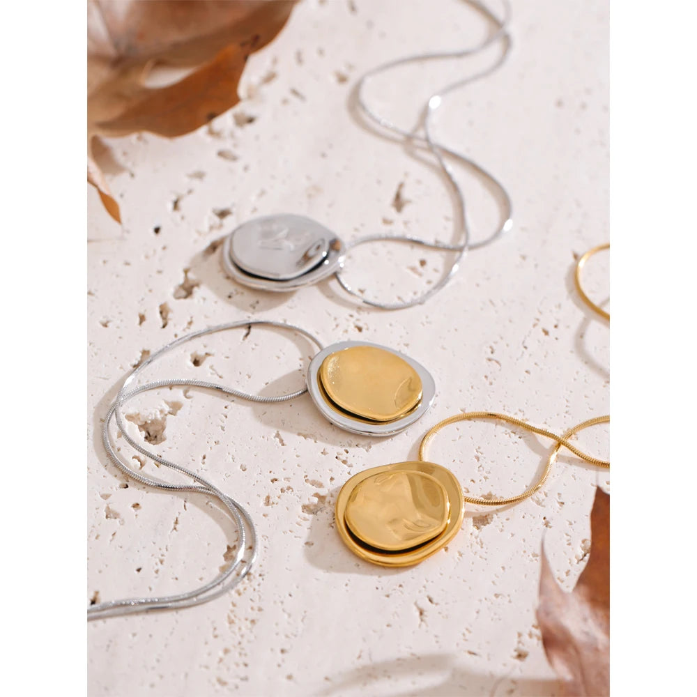 Double Round Pendant Fashion Necklace
