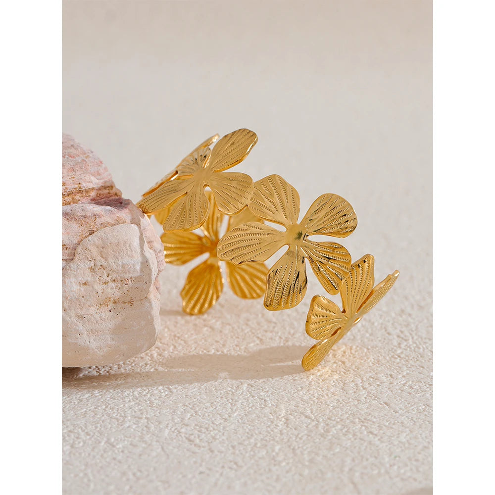 High-Quality Stainless Steel Flower Cuff Bracelet