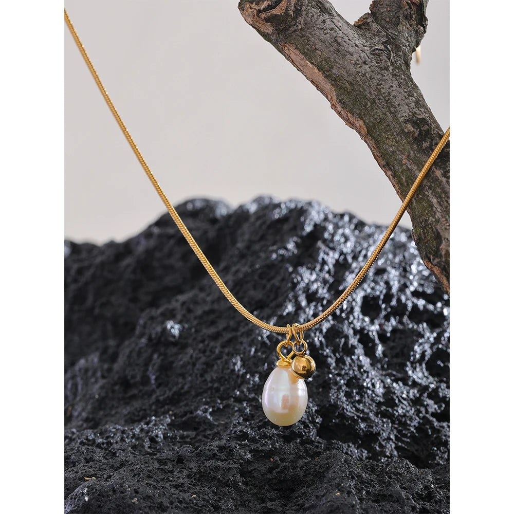 Tarnish-Free Natural Pearl Beads Necklace