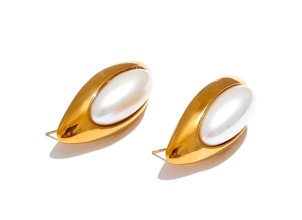 Elegant Oval Pearl Stud Earrings – Gold Stainless Steel Statement Jewelry