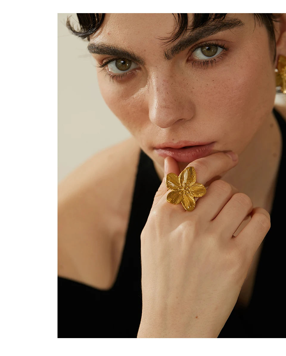 Big Flower Open Ring