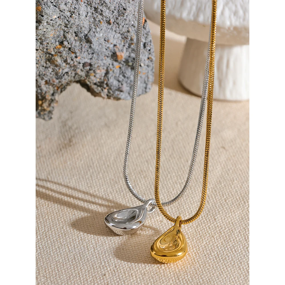 Waterproof Geometric Pendants Necklace