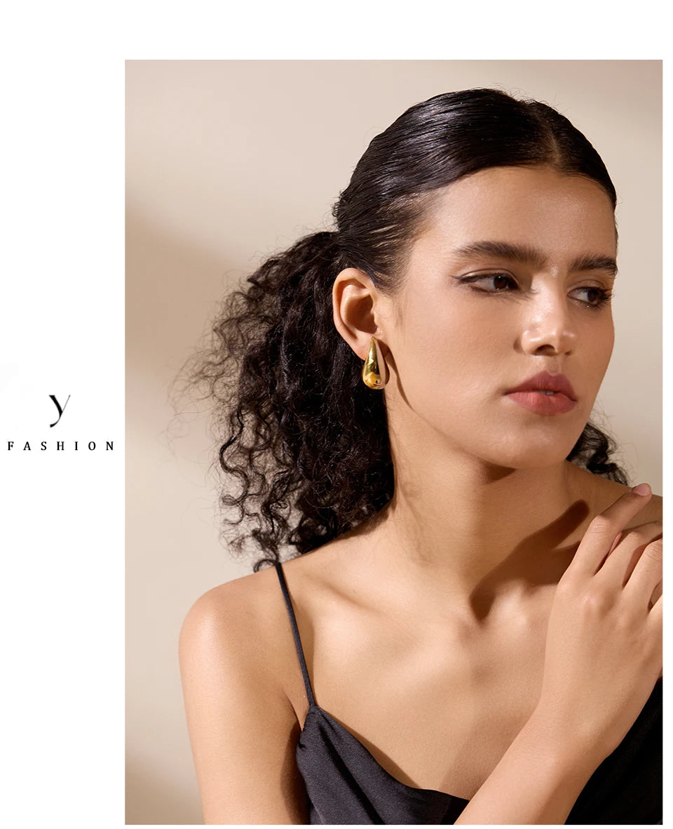 Water Drop Fashion Hollow Stud Earrings