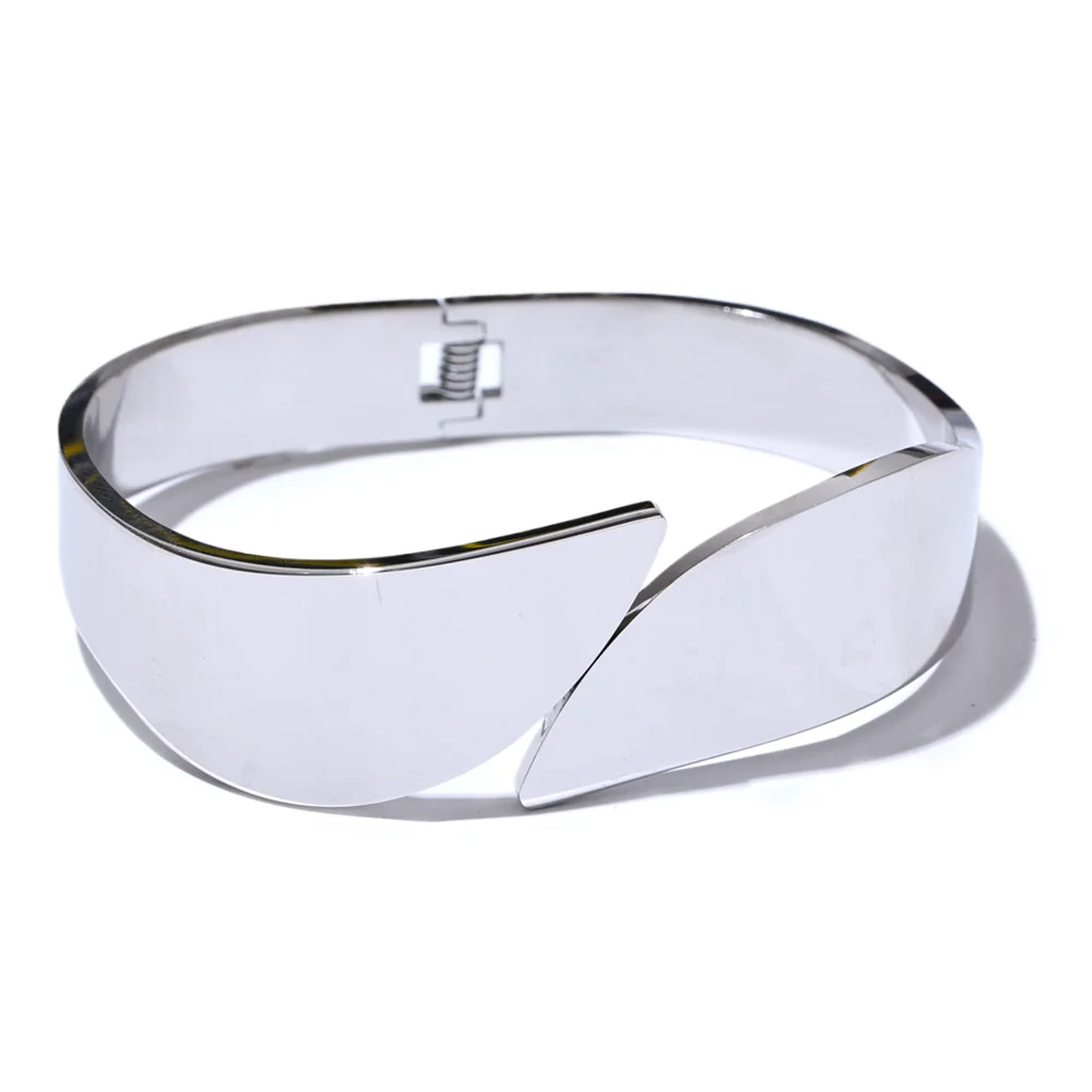 Glossy Smooth Wide Geometric Bangle