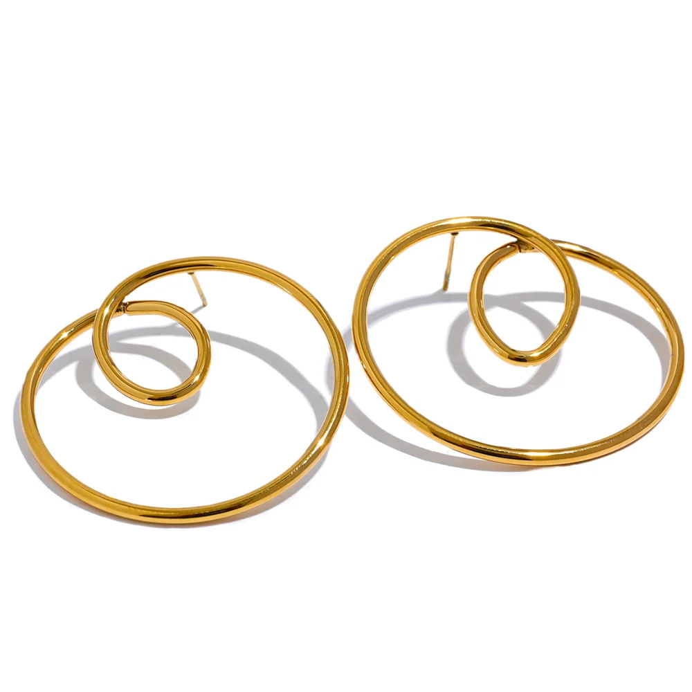 Round Hollow Charm Stud Earrings