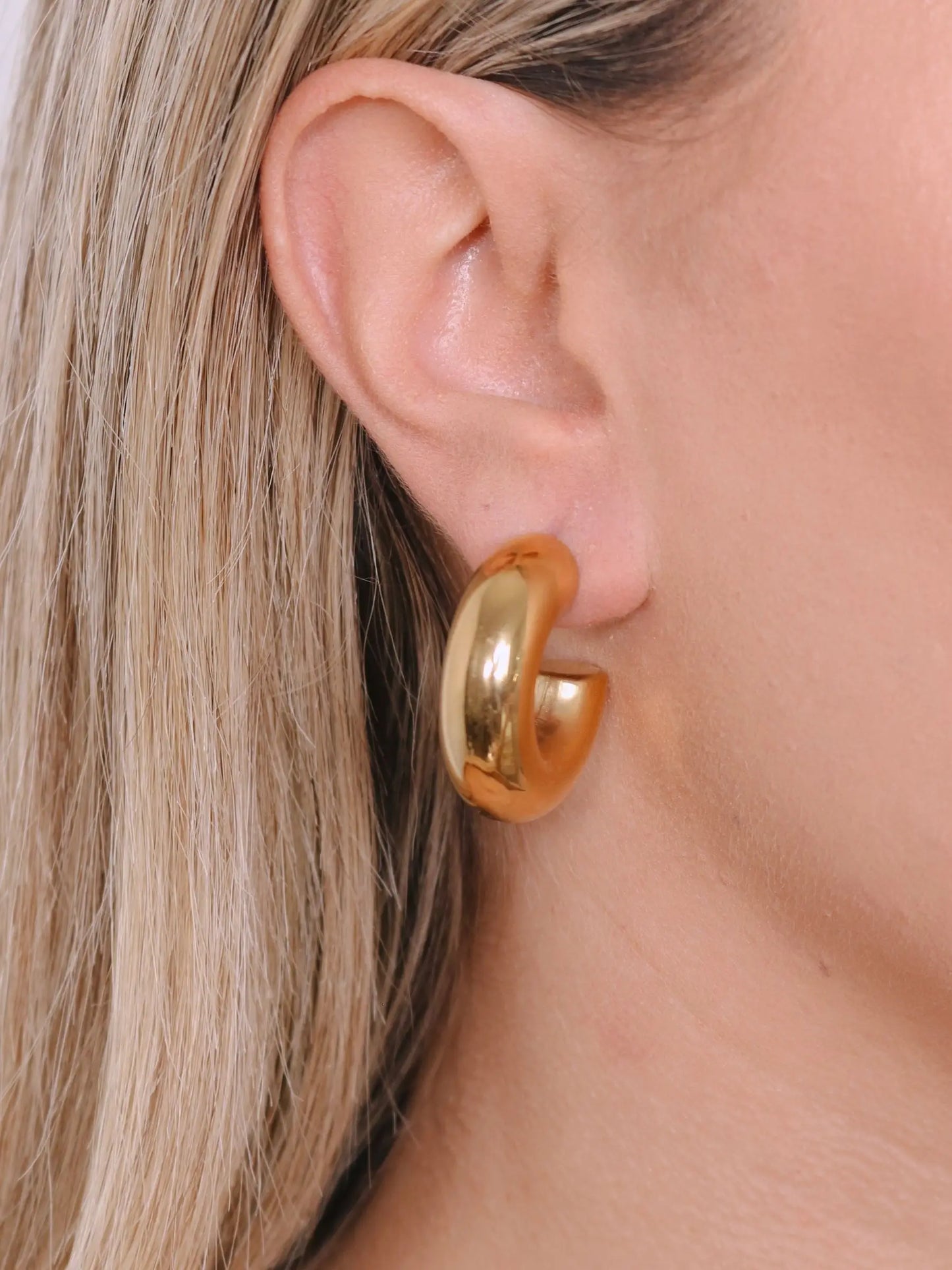 Hollow Design Chunky Bold Hoop Earrings
