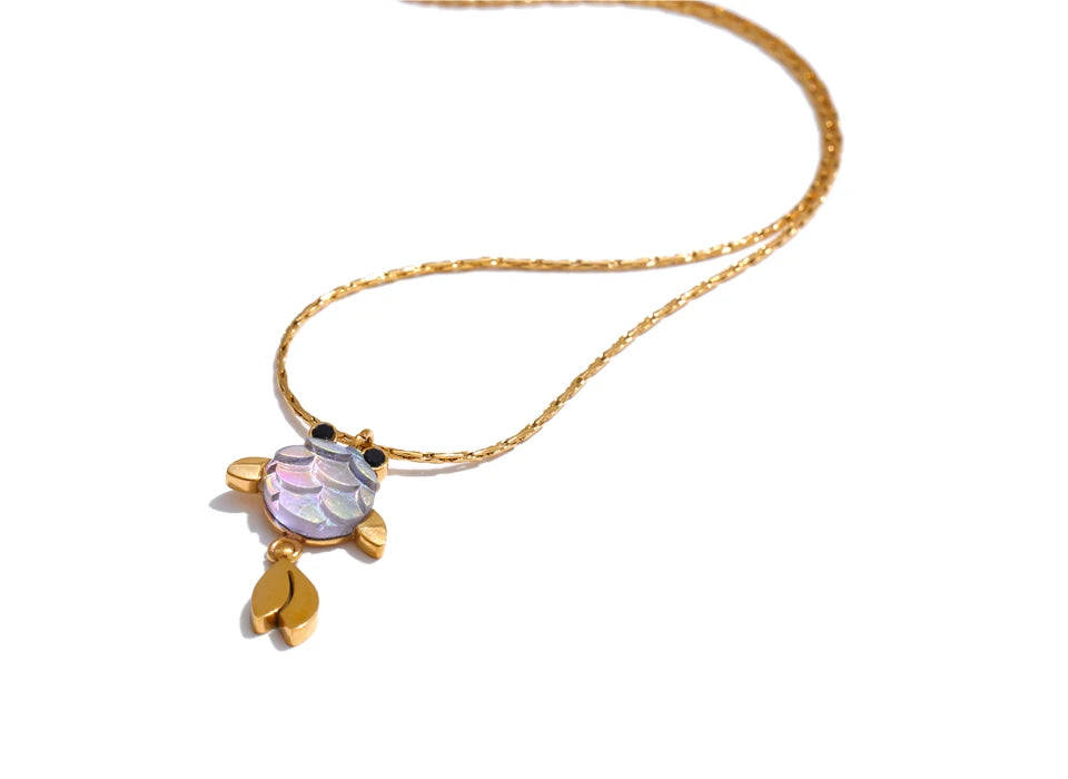 Agile Goldfish Lucky Pendant Necklace