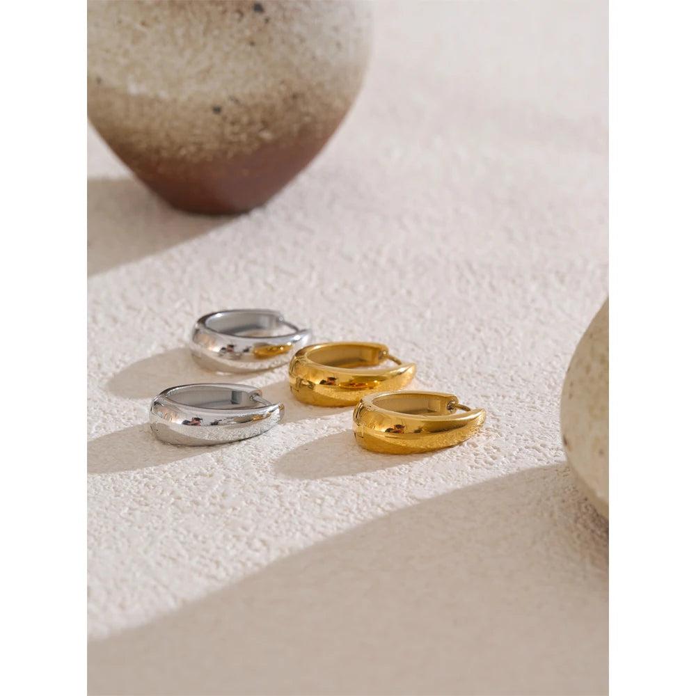 Geometric U-Shape Hoop Earrings
