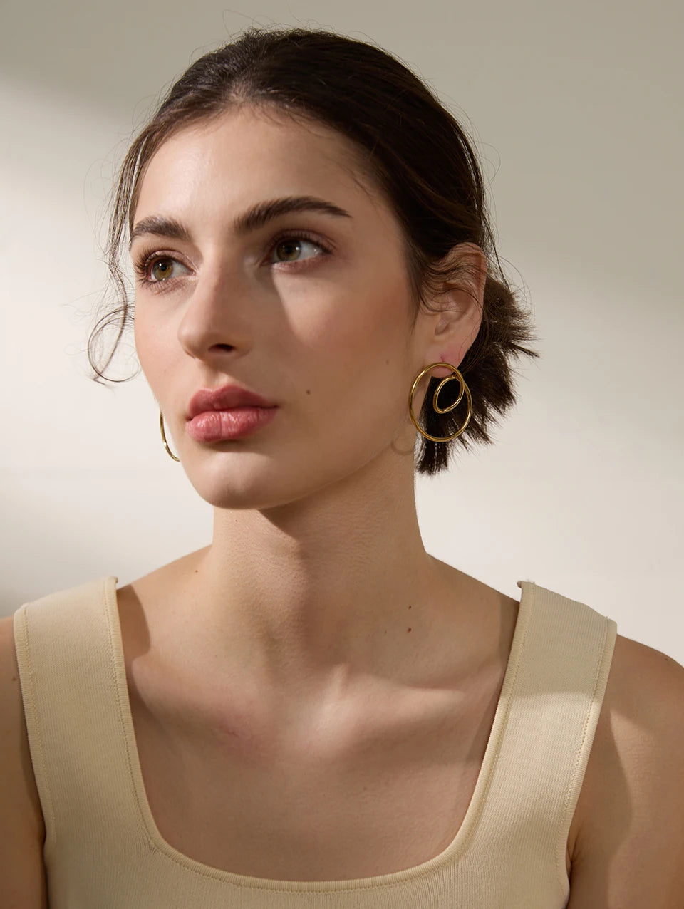 Round Hollow Charm Stud Earrings