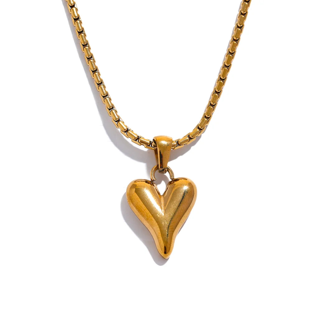 Heart Pendant Chain Necklace