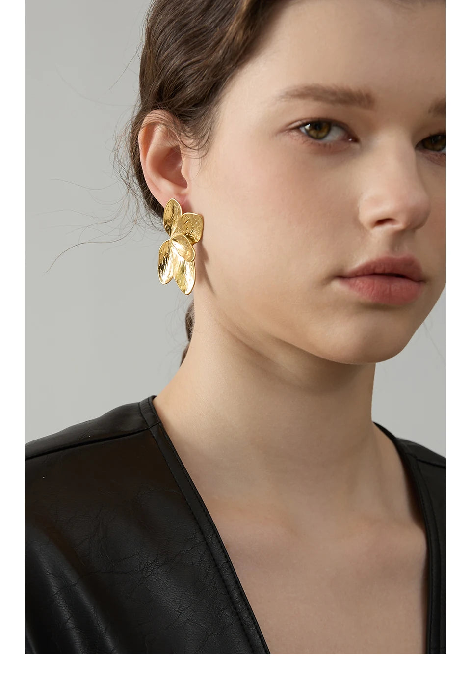 Waterproof 316L Stainless Steel Flower Stud Earrings