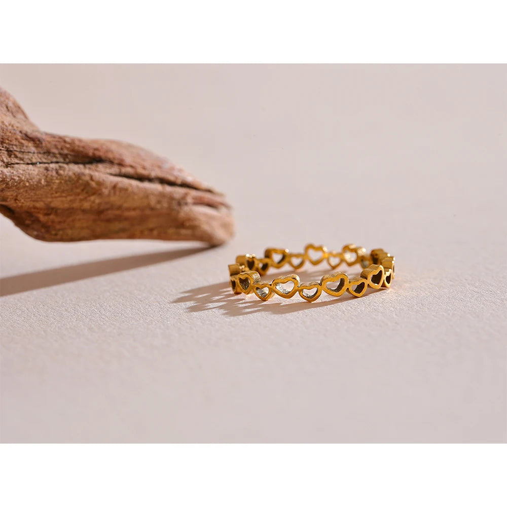 Minimalist Hollow Heart Ring – Gold Stainless Steel