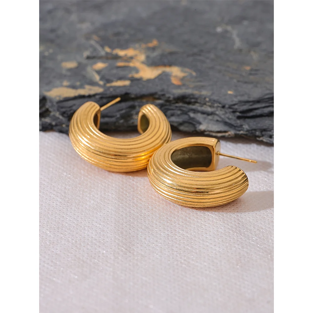 C-Shape Geometric Hoop Earrings