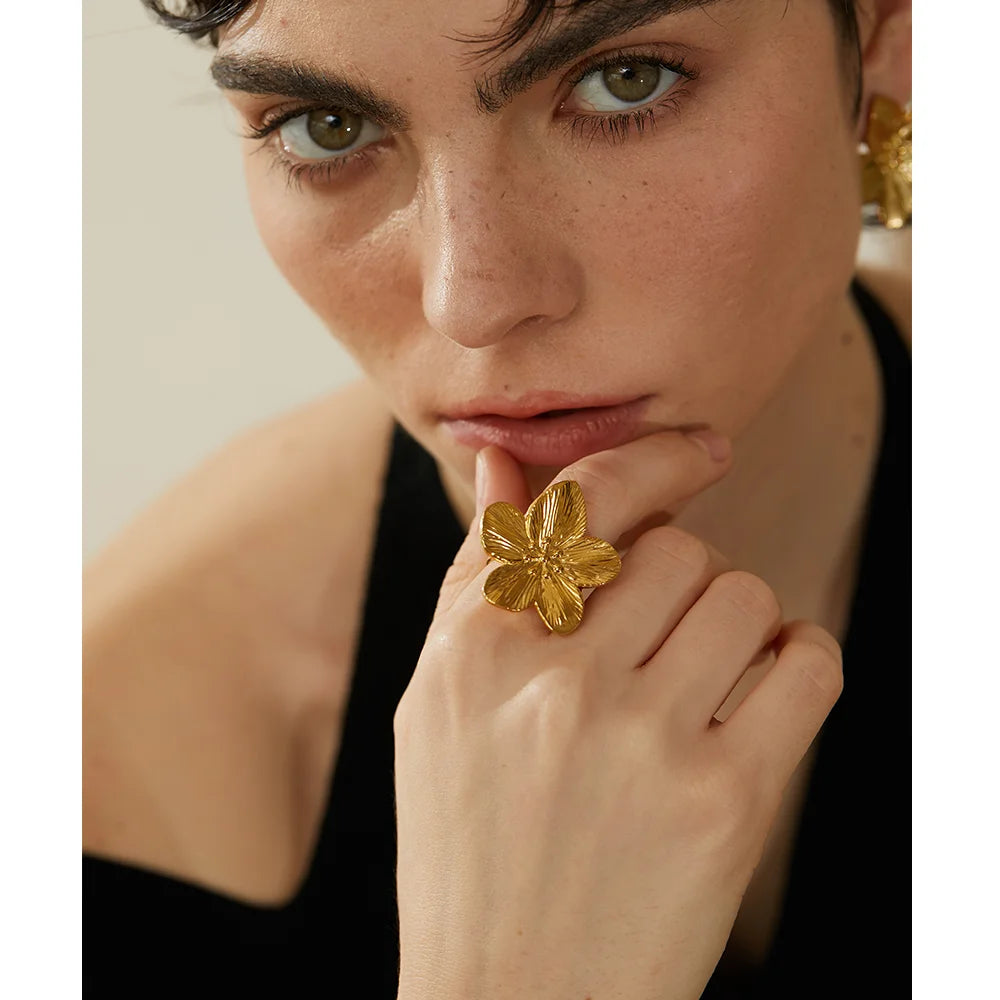 Big Flower Open Ring