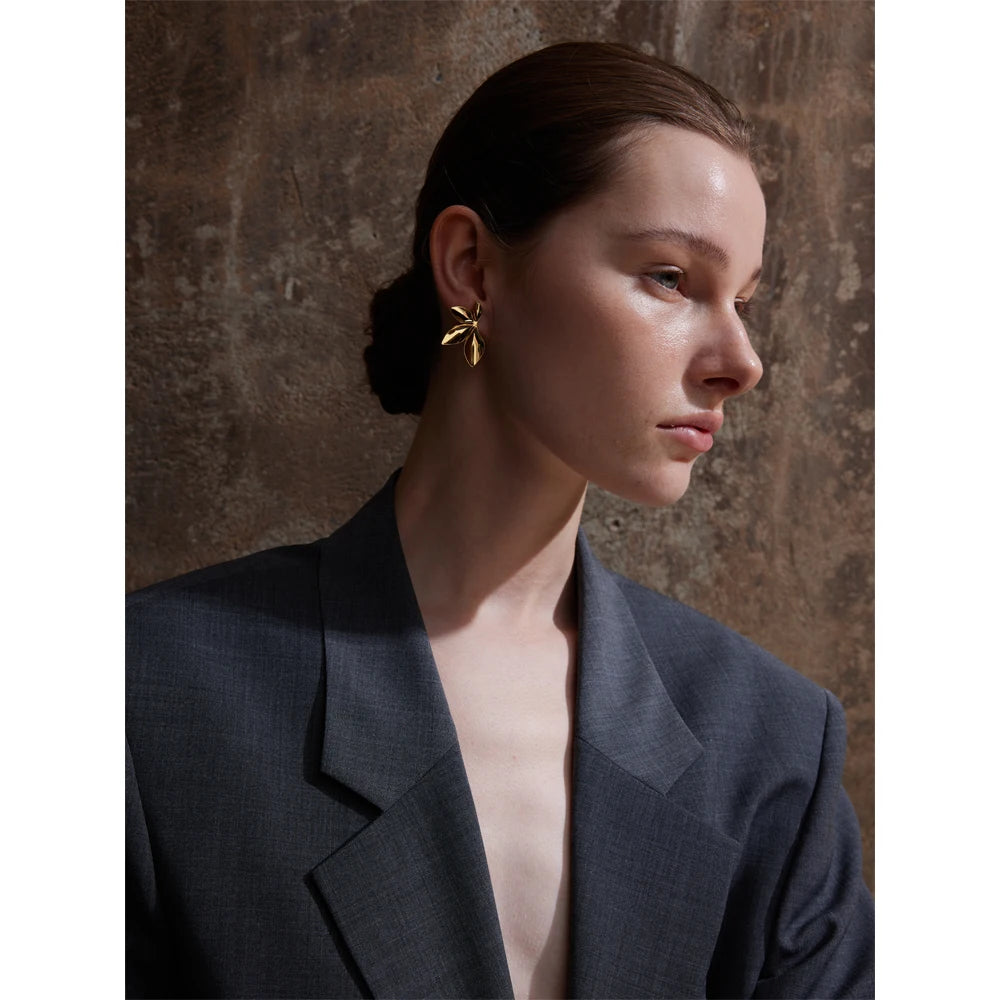 Hypoallergenic & Waterproof Leaves Flower Stud Earrings