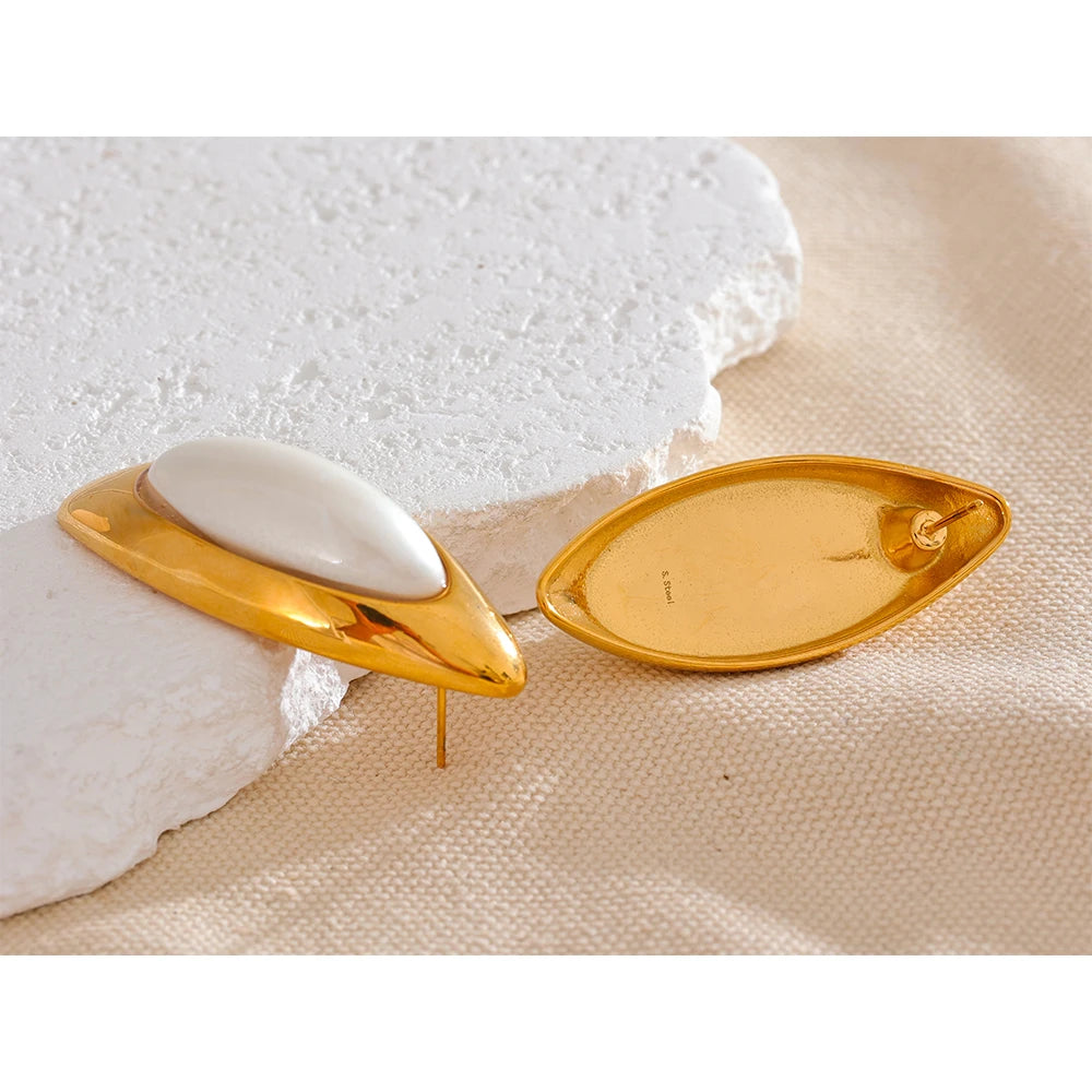Elegant Oval Pearl Stud Earrings – Gold Stainless Steel Statement Jewelry