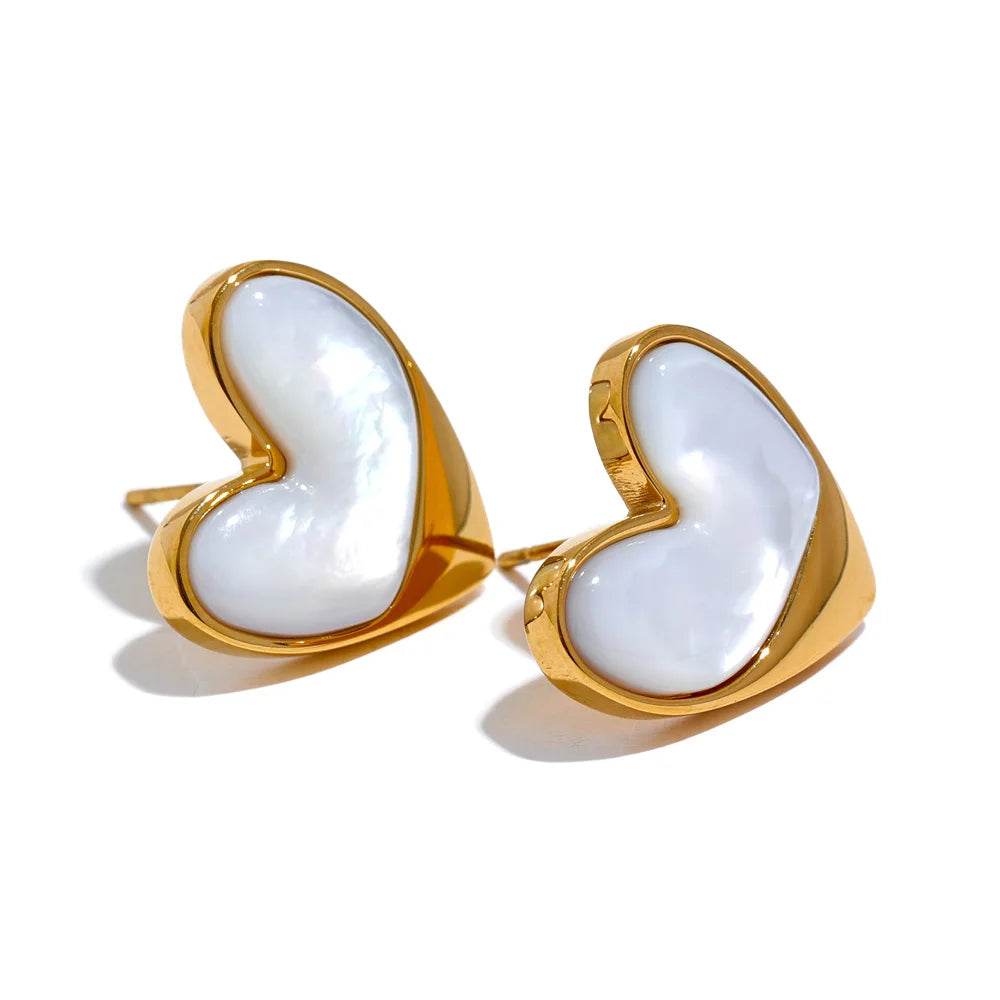 Exquisite Natural Shell Heart Stud Earrings