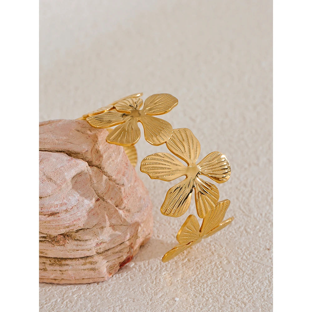 High-Quality Stainless Steel Flower Cuff Bracelet