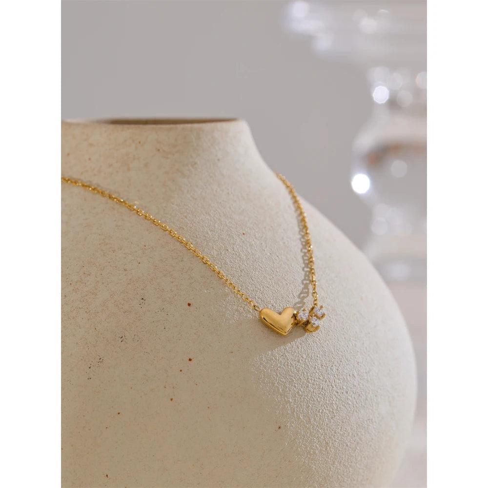Delicate Zirconia Heart Necklace