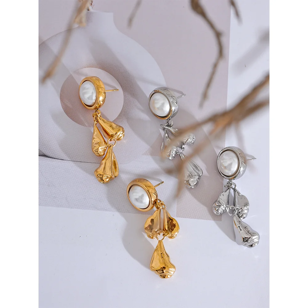 Vintage Flower & Pearl Drop Earrings