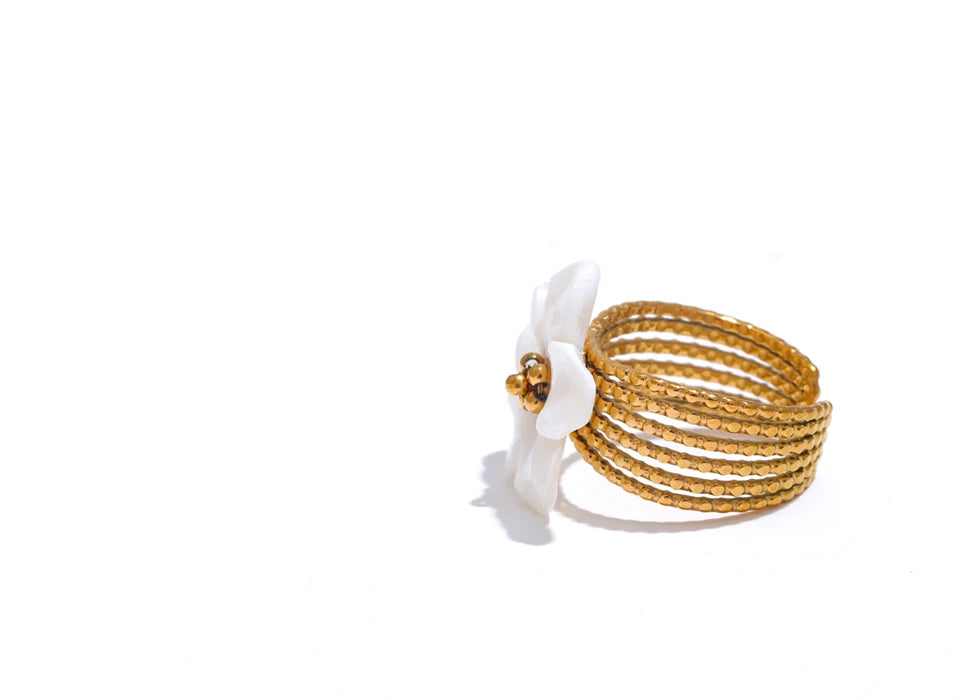 Thicker Natural Shell Flower Open Ring