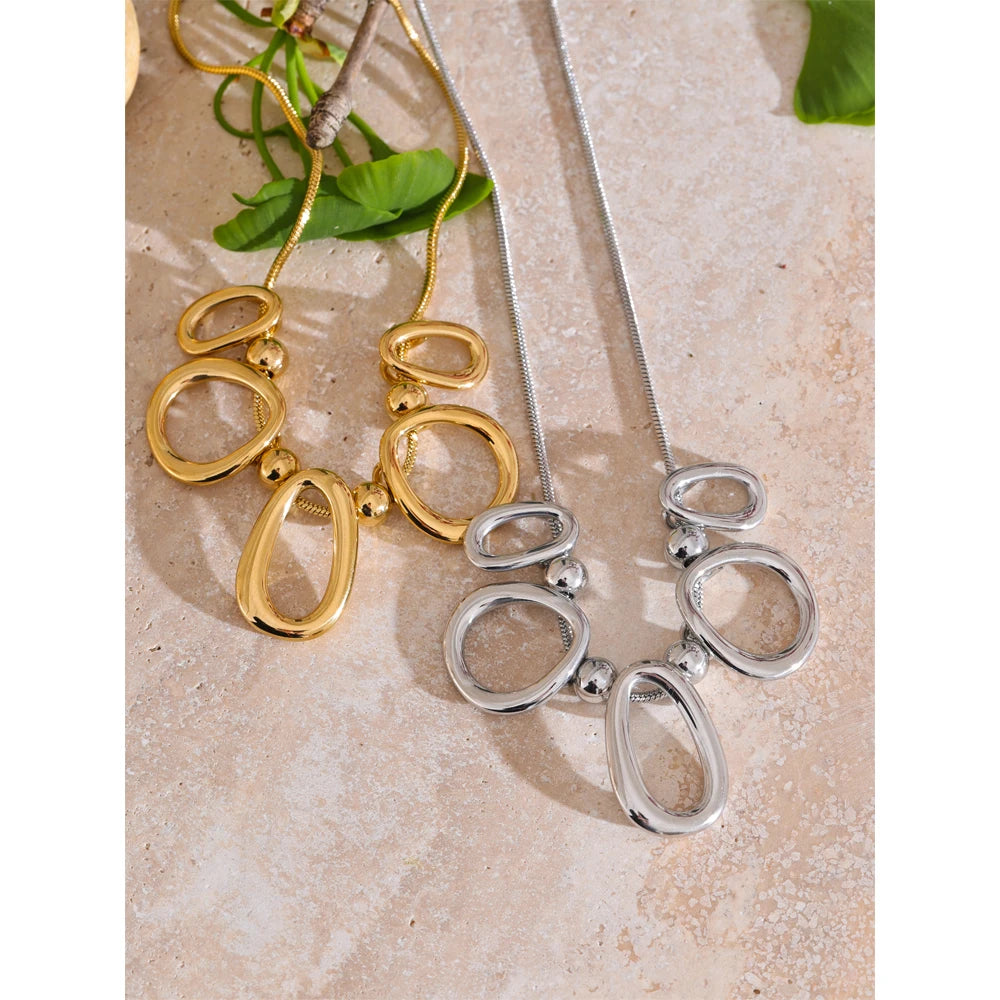 Hollow Oval Pendant Necklace – 18K Gold Plated Stainless Steel
