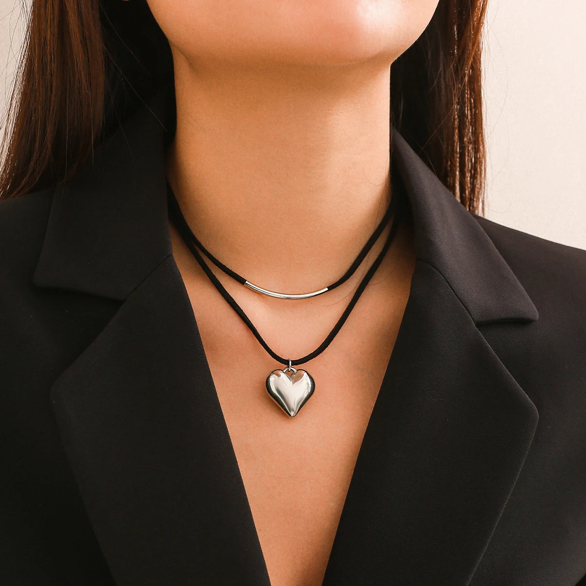 Gothic Velvet Heart Choker