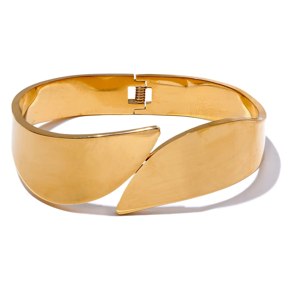 Glossy Smooth Wide Geometric Bangle