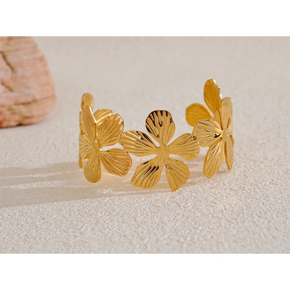 High-Quality Stainless Steel Flower Cuff Bracelet