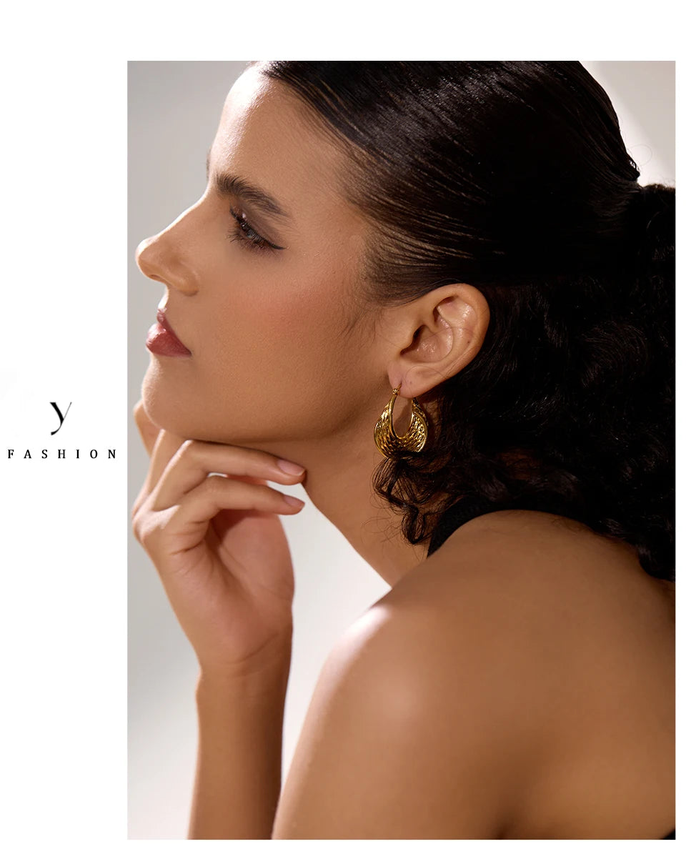 Twisted Hollow Hoop Earrings – 18K PVD Plated Stainless Steel