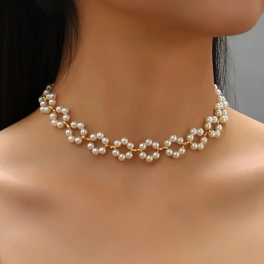 Vintage-Inspired Faux Pearl Necklace for Women